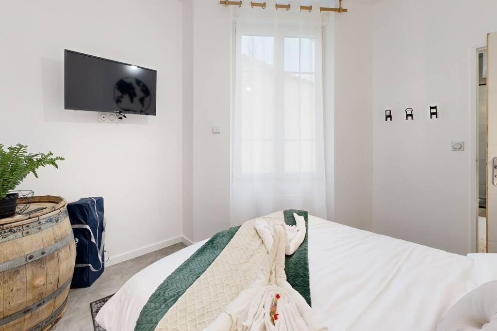 Appartement Hiver Magnifique 2 Pieces Rdc Proche Centre-ville *